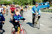 Click here -> 390x588 pix.