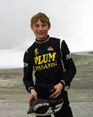 Click here -> 501x400 pix.